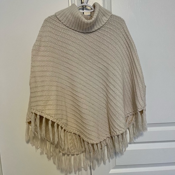 Dex Knitted Poncho - Picture 1 of 4